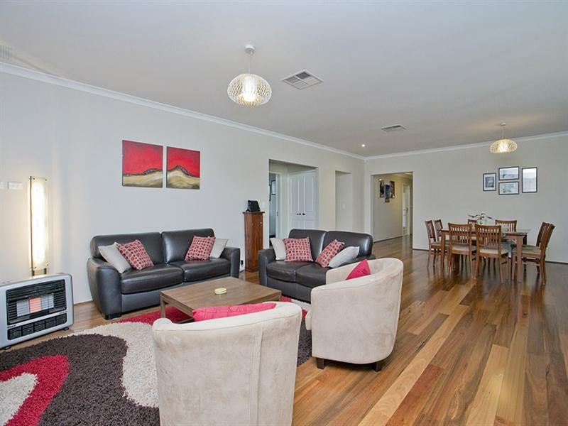 148 West Parade, South Guildford WA 6055