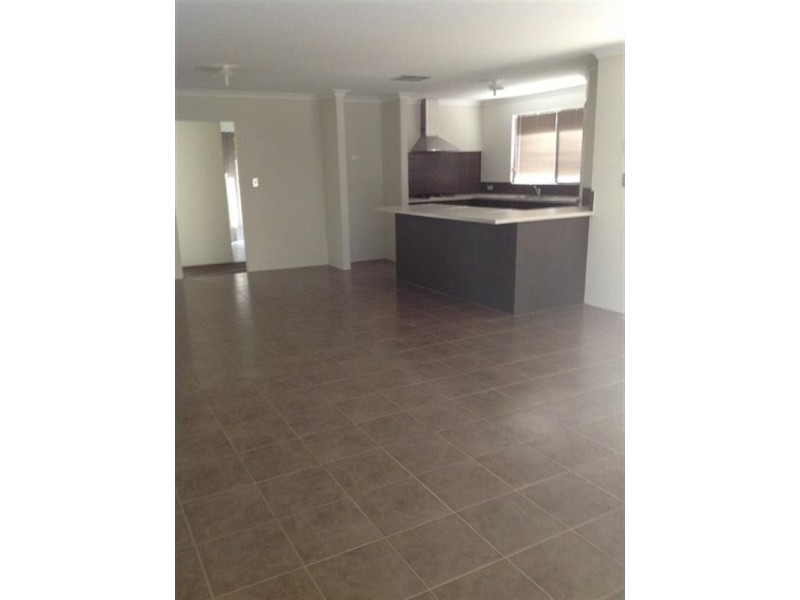 1A Jarril Place, Koongamia WA 6056