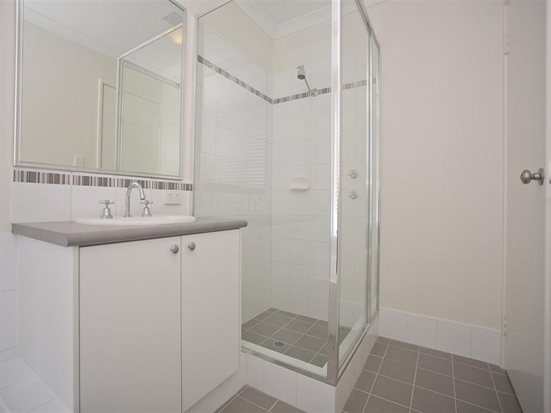 30 Millot Vista, Caversham WA 6055