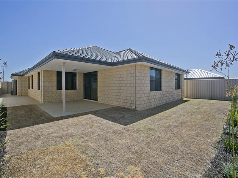 30 Millot Vista, Caversham WA 6055