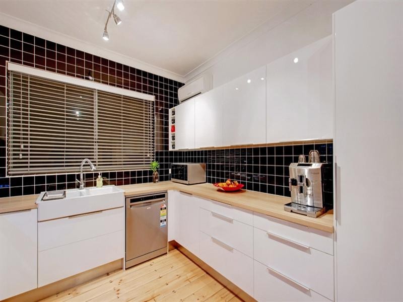 9A Torrens Street, Torrensville SA 5031