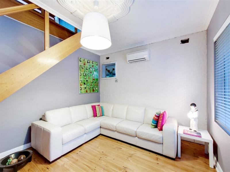 9A Torrens Street, Torrensville SA 5031