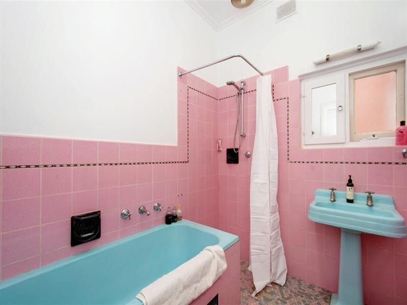 9A Torrens Street, Torrensville SA 5031