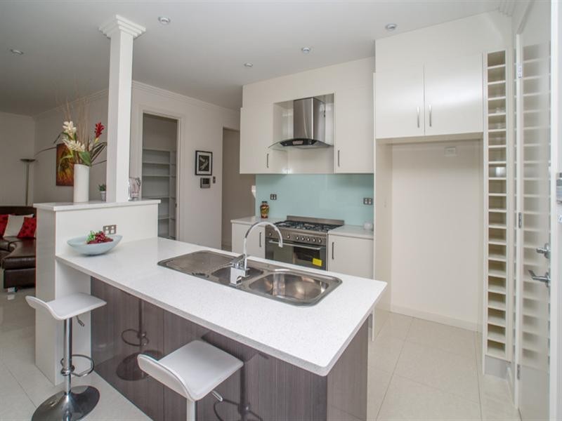 130 cudmore Terrace, Henley Beach SA 5022