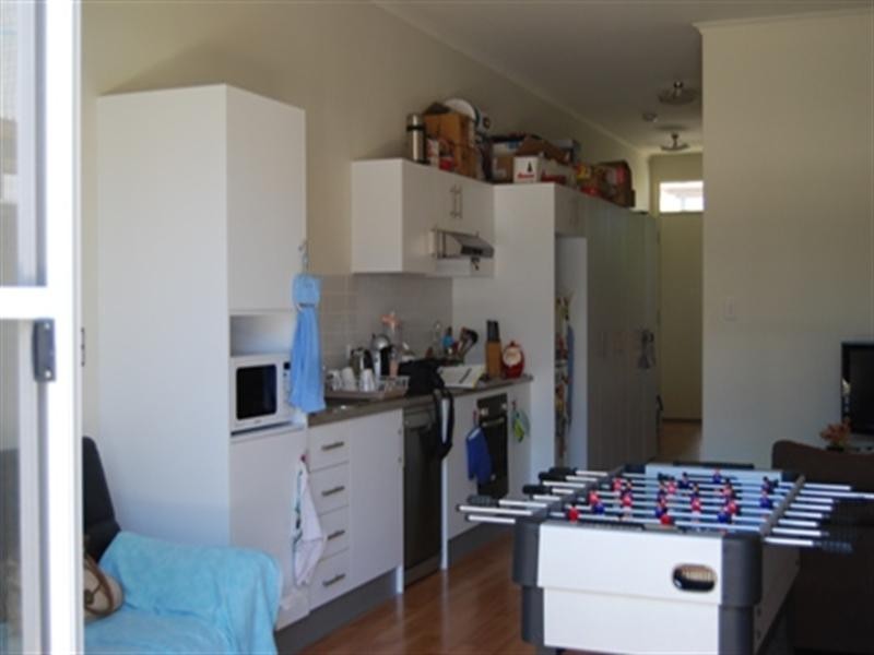 68 Macmillan Avenue, Mawson Lakes SA 5095