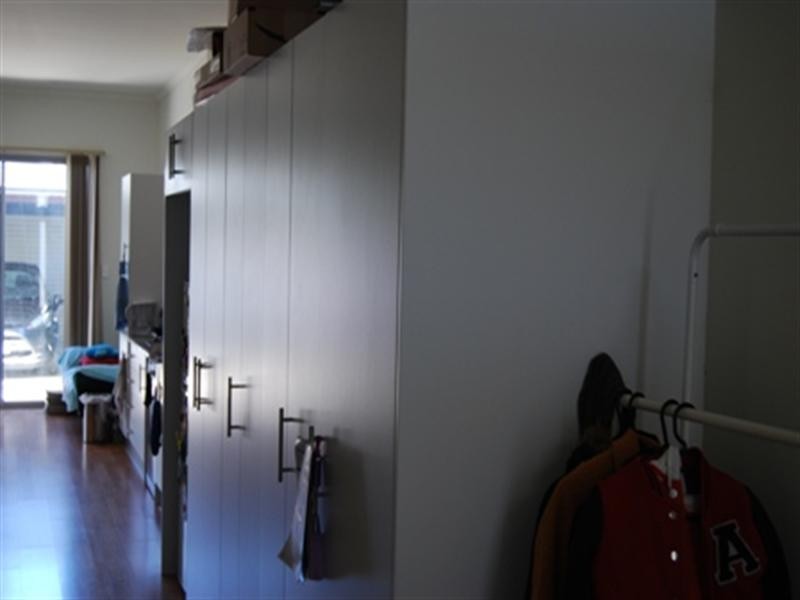 68 Macmillan Avenue, Mawson Lakes SA 5095