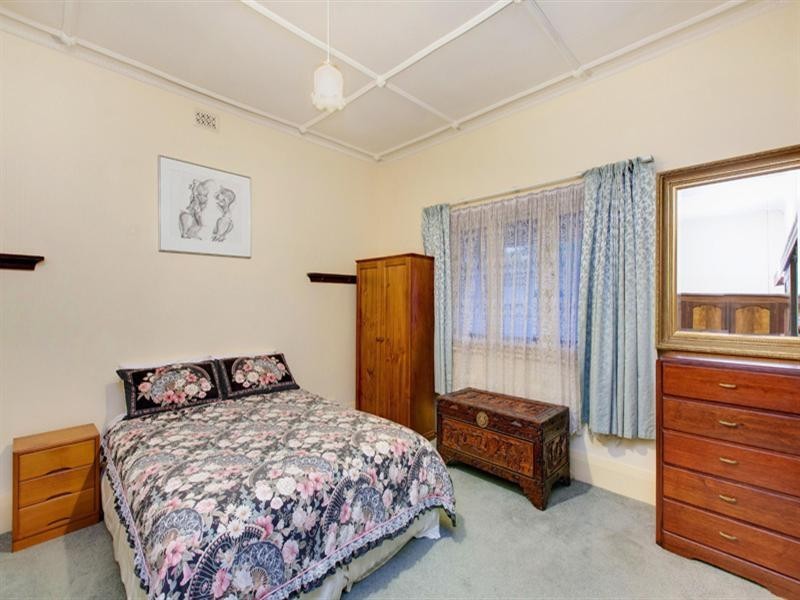 11 Jervois Street, Torrensville SA 5031