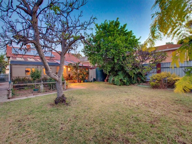 11 Jervois Street, Torrensville SA 5031