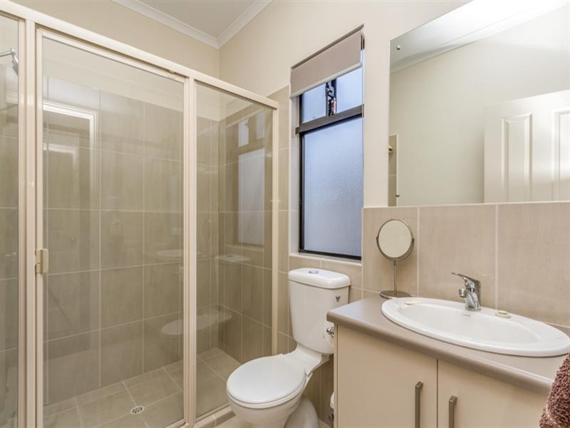 9 Adele Avenue, Grange SA 5022