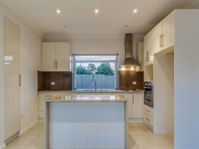 14 Clisby Street, Vale Park SA 5081