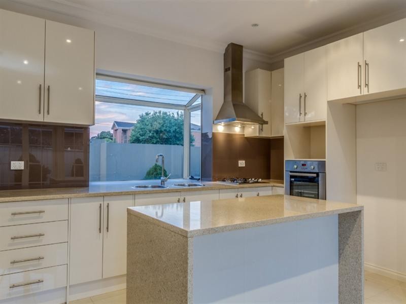 14 Clisby Street, Vale Park SA 5081