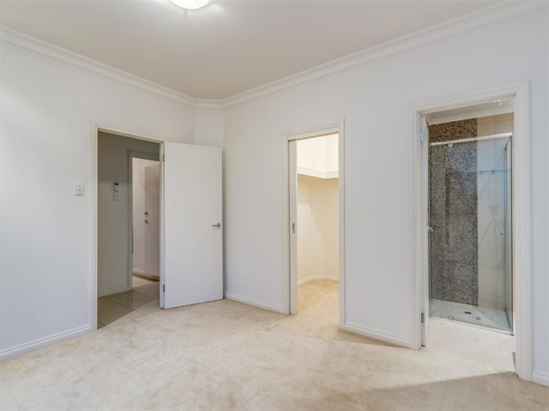 14 Clisby Street, Vale Park SA 5081