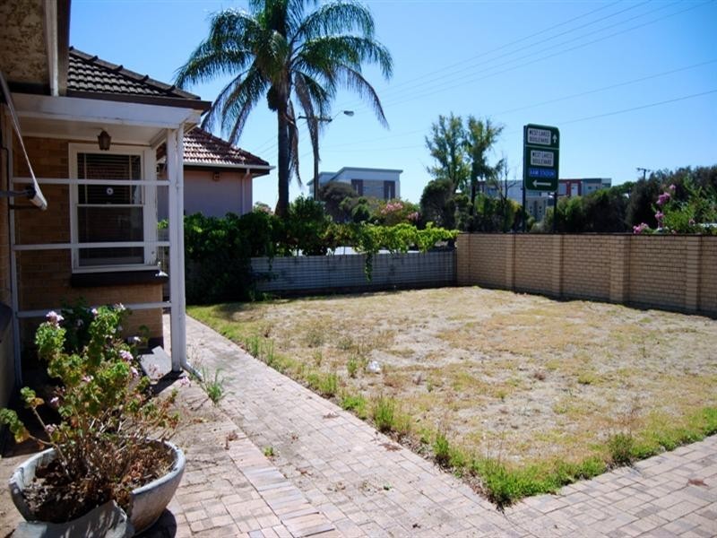 67 Clark Terrace, Seaton SA 5023