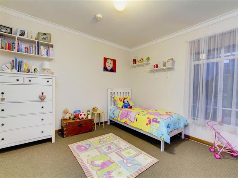 4 Parkin Street, Dry Creek SA 5094