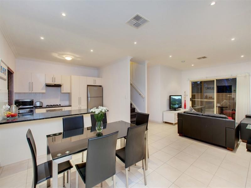 24B Richard Avenue, Mitchell Park SA 5043