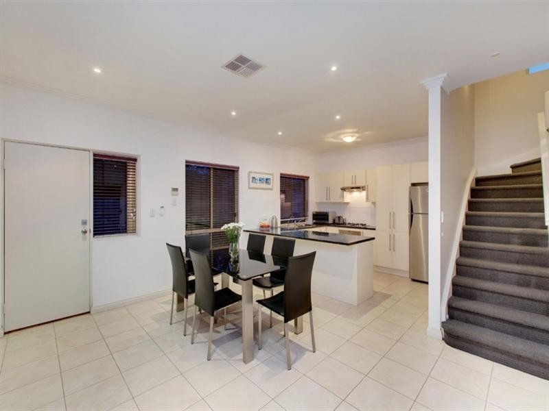 24B Richard Avenue, Mitchell Park SA 5043