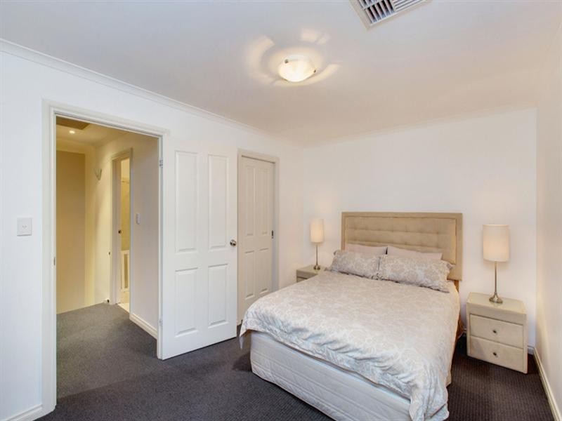 24B Richard Avenue, Mitchell Park SA 5043