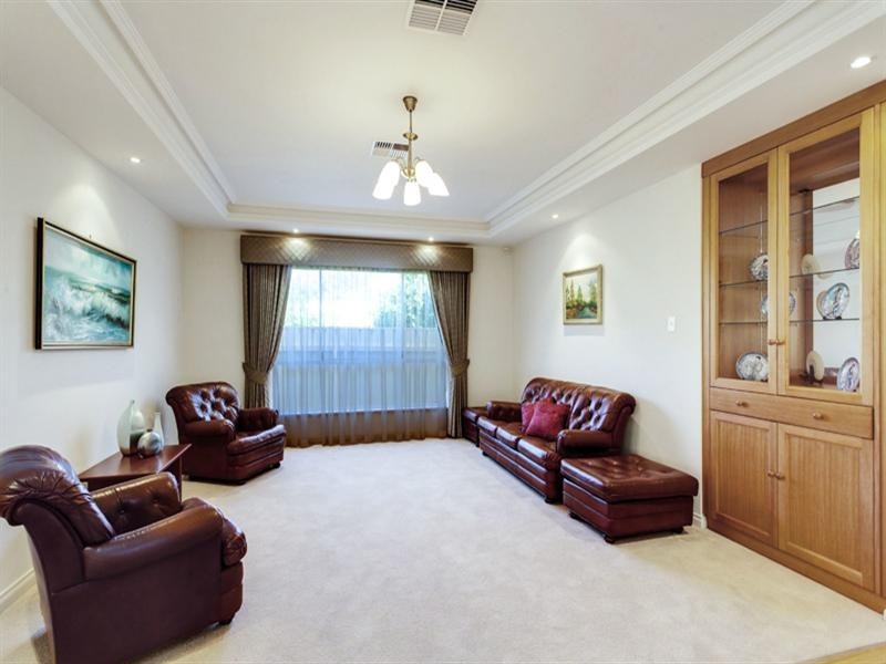 12 Gunnawarra Avenue, Camden Park SA 5038