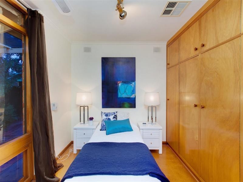 9 Stanley Avenue, Fulham Gardens SA 5024