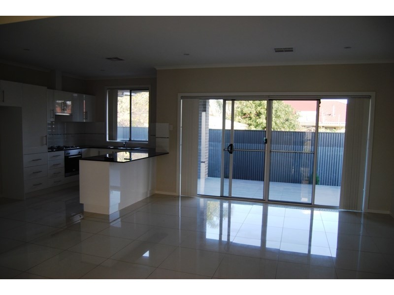 5A Herbert Avenue, Torrensville SA 5031