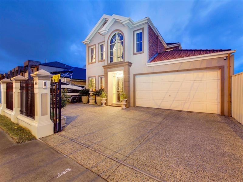 322 Tapleys Hill Road, Seaton SA 5023