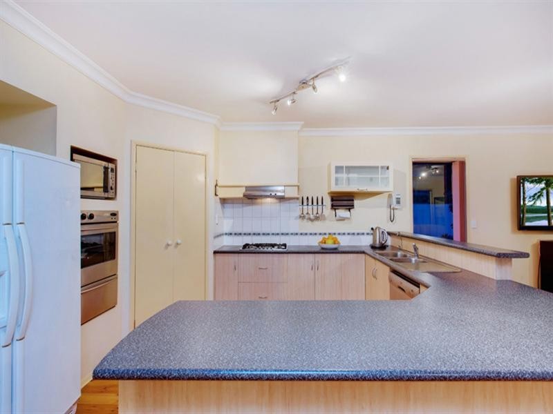 322 Tapleys Hill Road, Seaton SA 5023