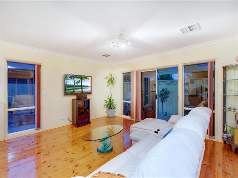 322 Tapleys Hill Road, Seaton SA 5023