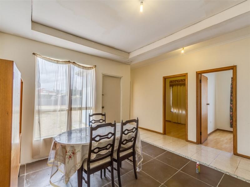 120 May Terrace, Ottoway SA 5013