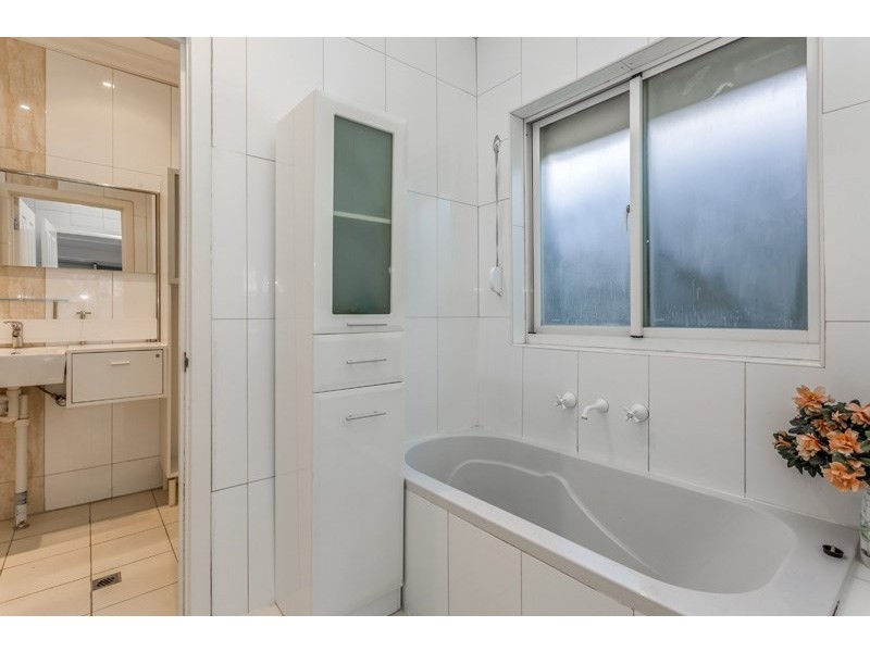 46 Malbanda Avenue, Para Vista SA 5093