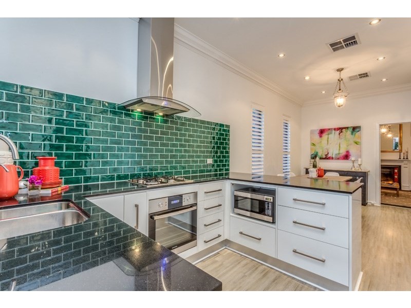 24 Falcon Avenue, Mile End SA 5031