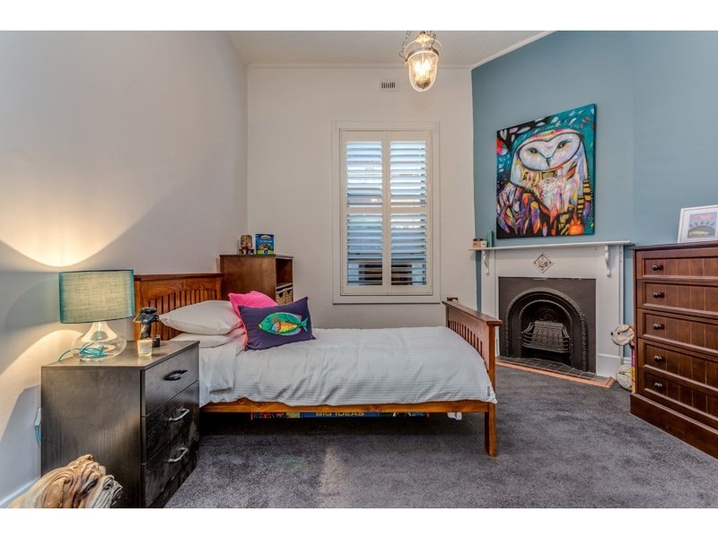 24 Falcon Avenue, Mile End SA 5031