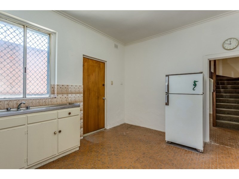147 Port Road, Queenstown SA 5014