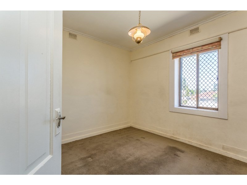 147 Port Road, Queenstown SA 5014