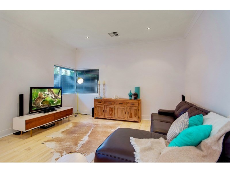 22 McGilp Avenue, Glengowrie SA 5044