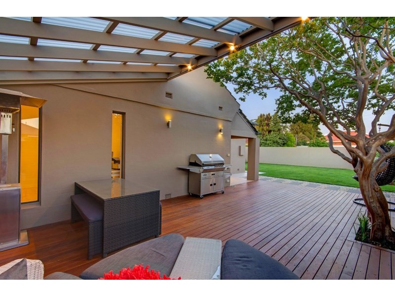 22 McGilp Avenue, Glengowrie SA 5044