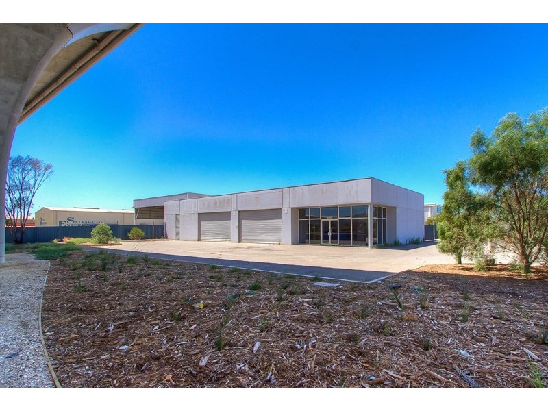 1 Senna Road, Wingfield SA 5013