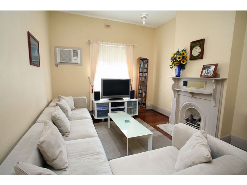 2 Torrens Street, Torrensville SA 5031