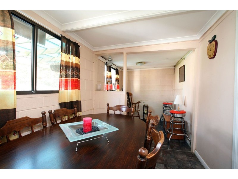 18 Ward Street, Pennington SA 5013