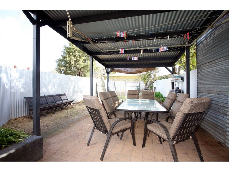 1A East Street, Torrensville SA 5031