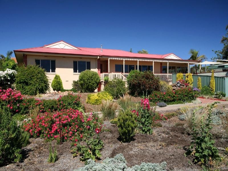 36 Wootoona Avenue, Christies Beach SA 5165