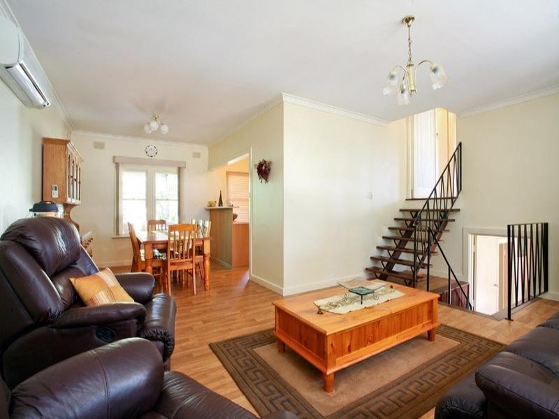 8 Botanic Grove, Campbelltown SA 5074