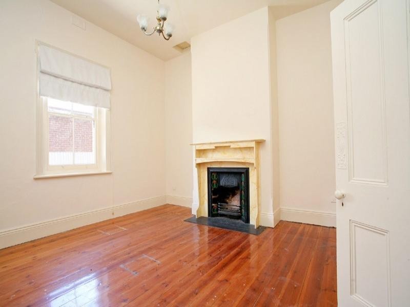 18 Darebin Street, Mile End SA 5031