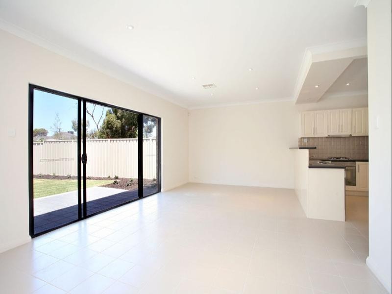 2a Heron Place, Seaton SA 5023