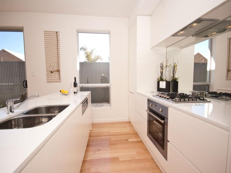 2A Lee Terrace, Rosewater SA 5013