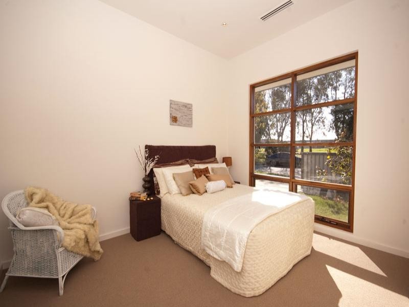 2A Lee Terrace, Rosewater SA 5013