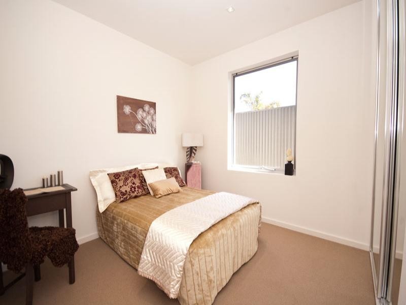 2A Lee Terrace, Rosewater SA 5013