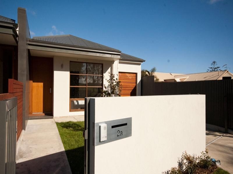 2A Lee Terrace, Rosewater SA 5013
