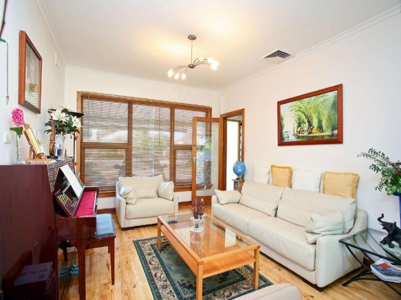 27 Knight Street, West Richmond SA 5033