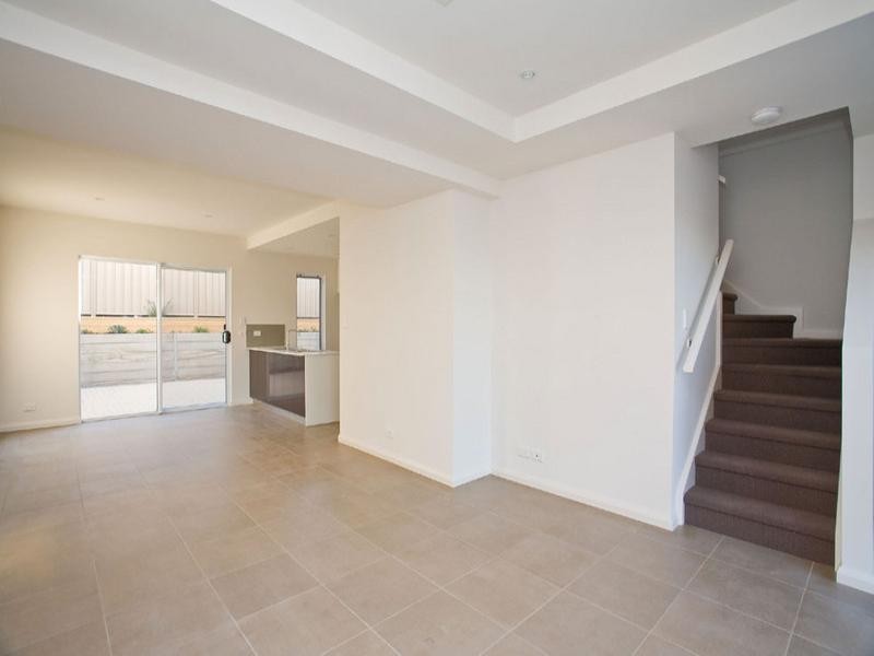 1/125 Military Road, Henley Beach South SA 5022