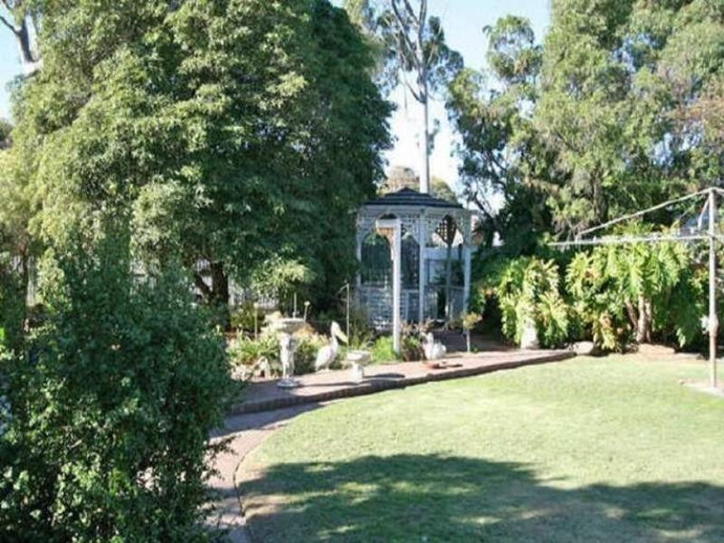 52 Riverside Drive, Fulham SA 5024